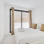 Apartamento Alcantara Charm 3br