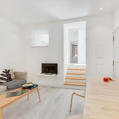 Apartment Alcantara Charm 3br Lissabon